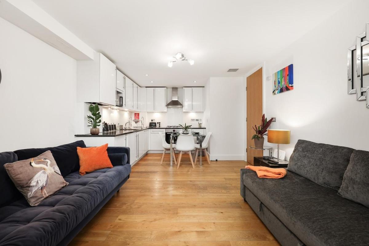 West End - Sleeps 5 - Amazing Location Leilighet London Eksteriør bilde